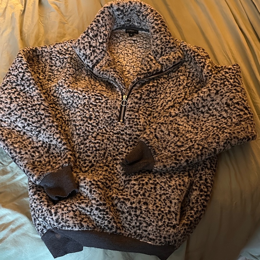 Women’s Sherpa half zip sweatshirt